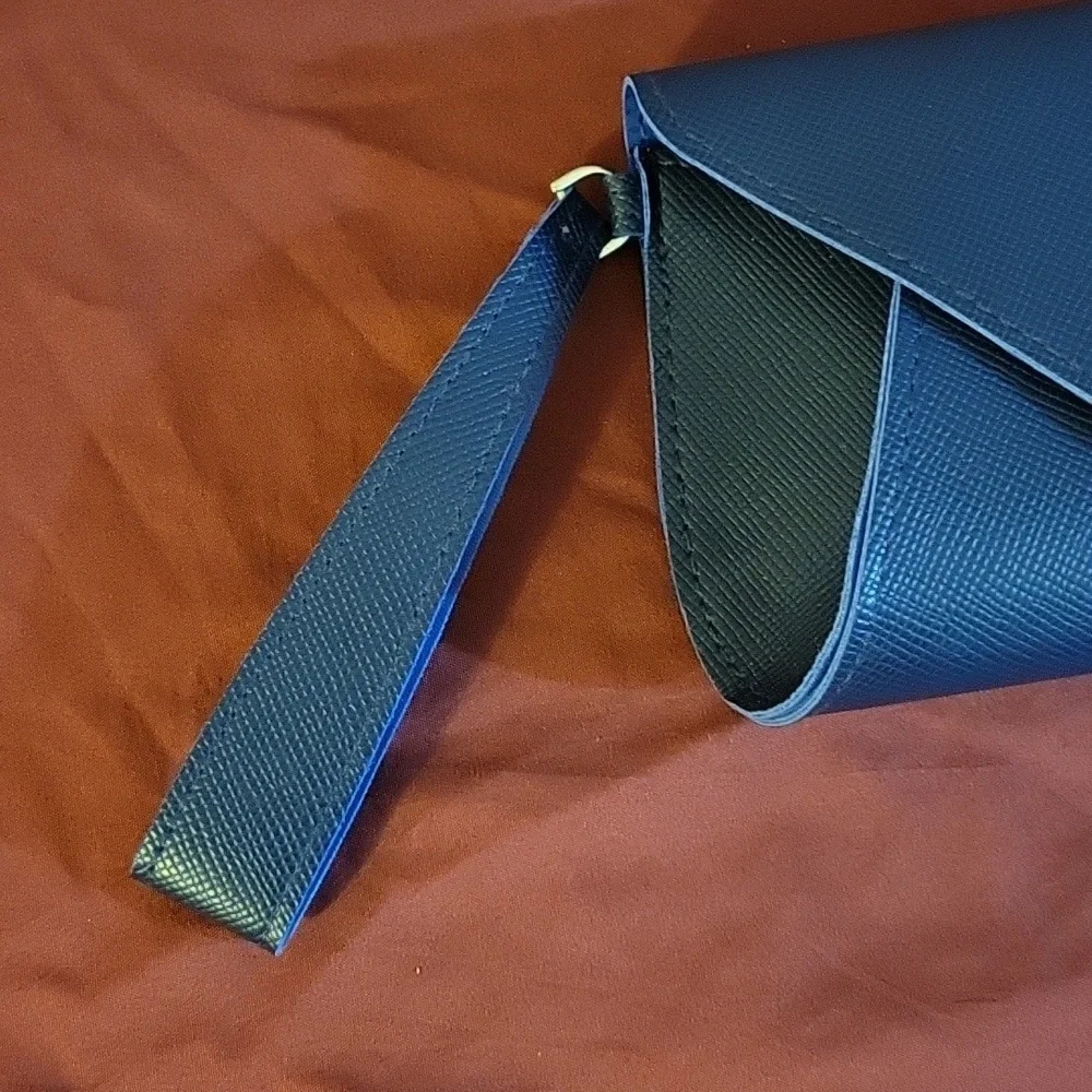 Jantaminiau Royal Blue Wristlet Vinyl KLM Purse Wallet Bag Clutch